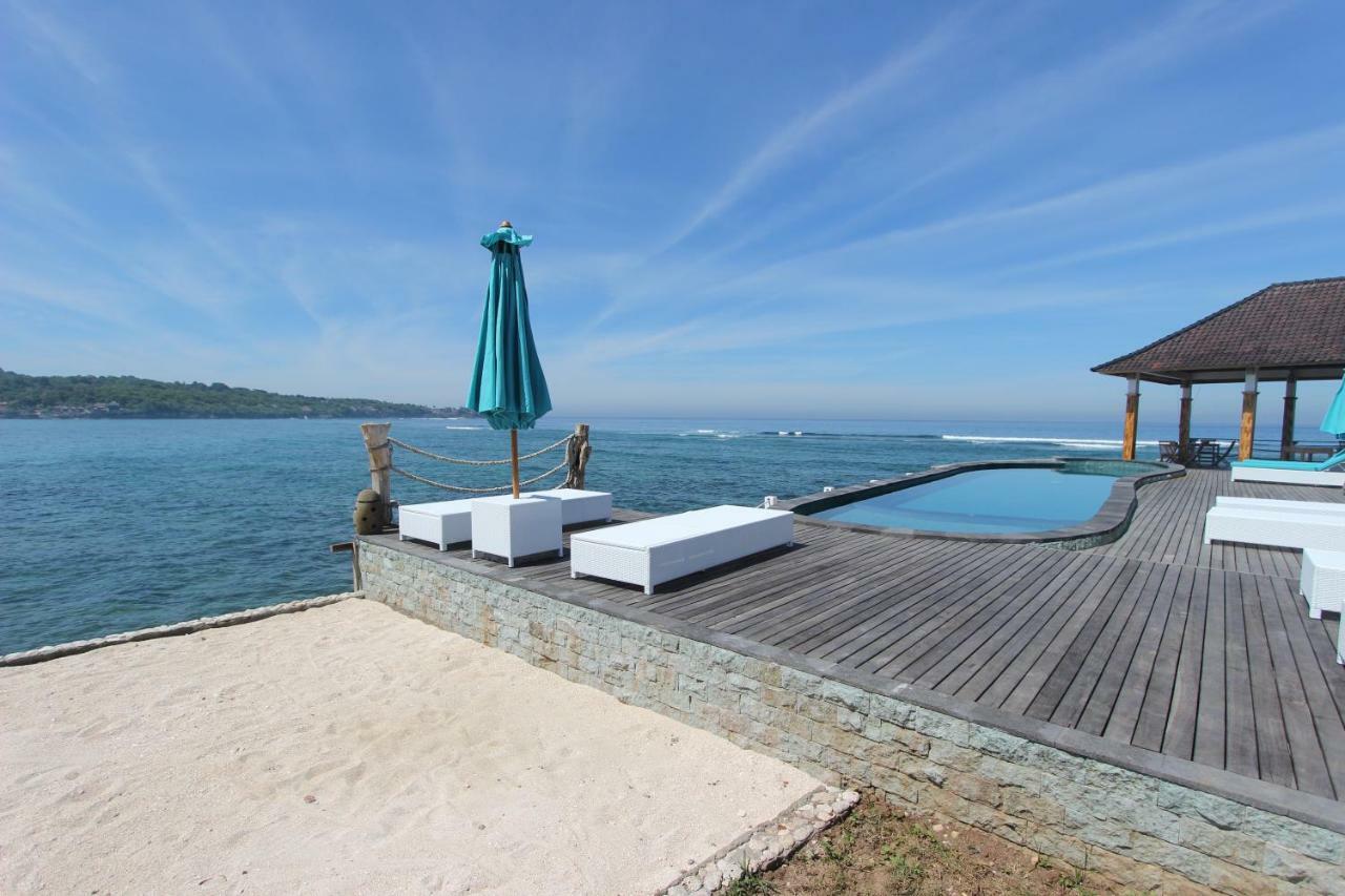 Ombak Bay Lembongan Hotel Exterior photo